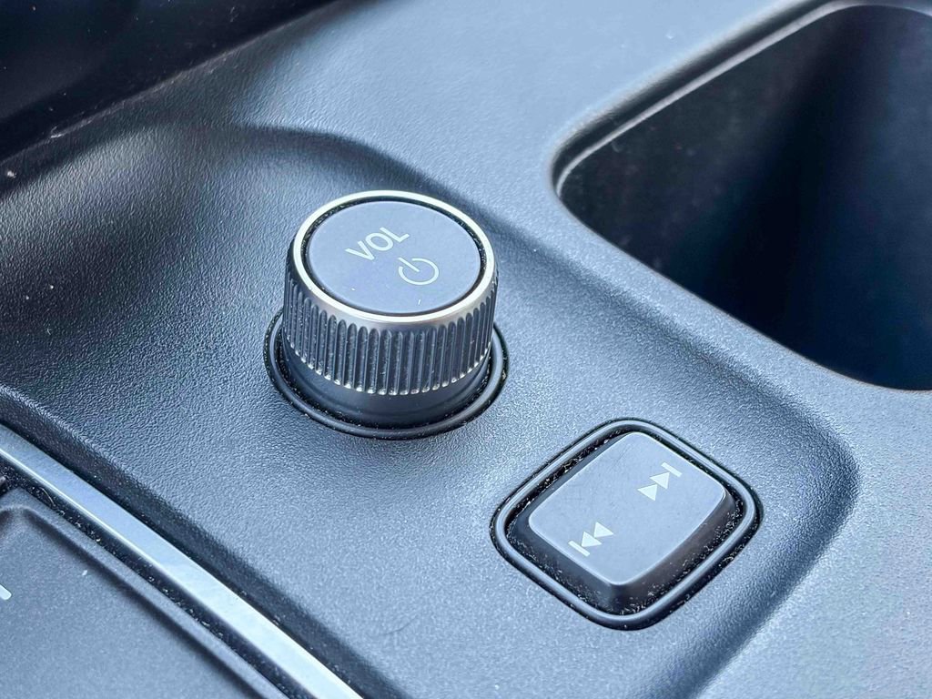 Used 2022 Acura MDX SH-AWD w/ Technology Package image 33