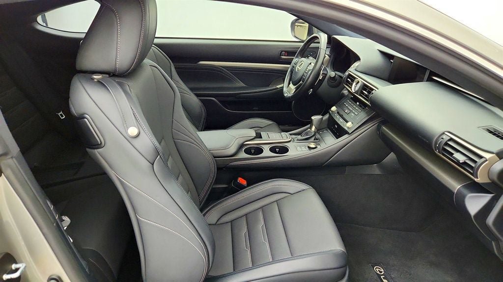 Used 2017 Lexus RC 350 F Sport RWD image 25