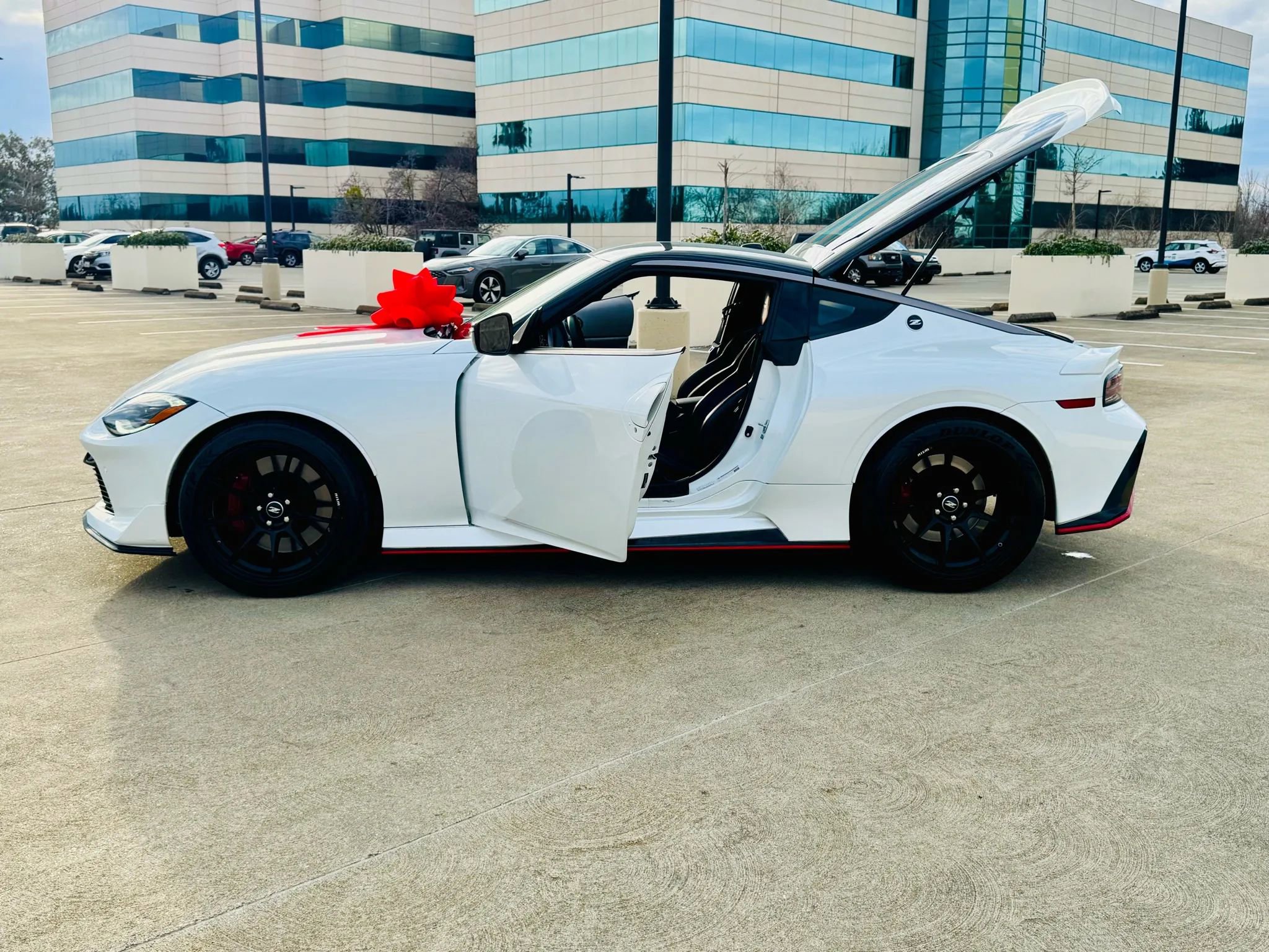 Used 2024 Nissan Z NISMO w/ Floor Mat Package image 73