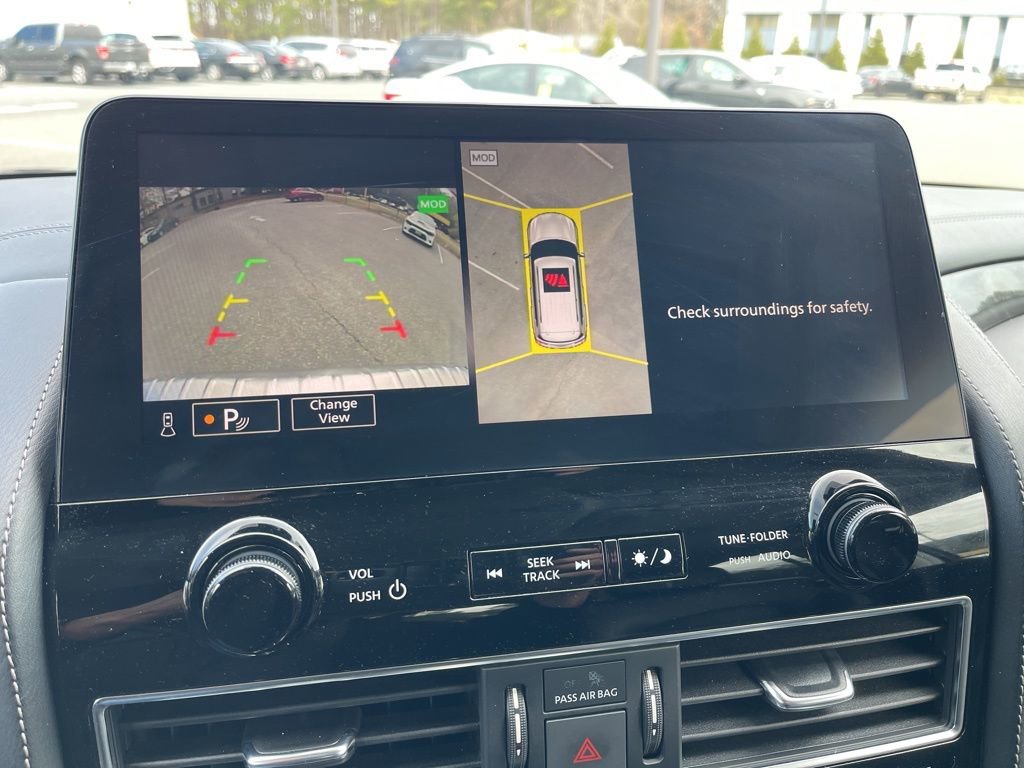 Used 2024 INFINITI QX80 Luxe image 10