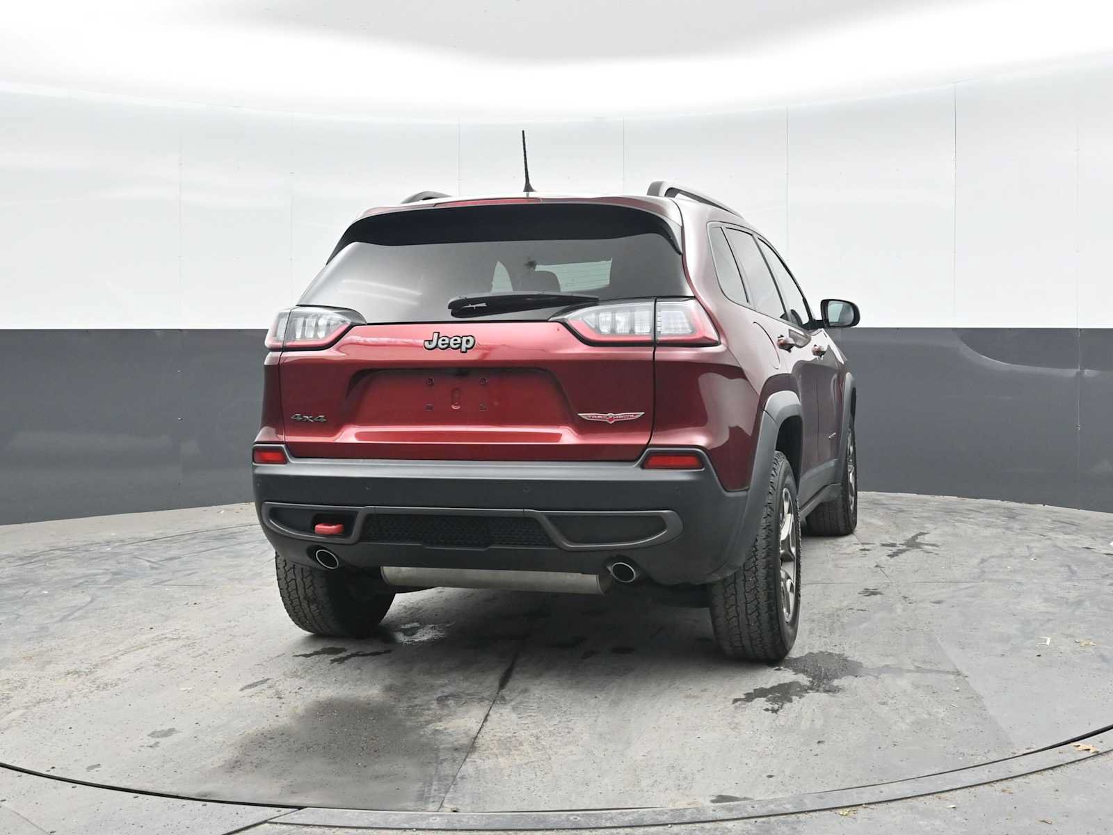 Used 2021 Jeep Cherokee Trailhawk w/ Sun, Sound & Nav Group AWD/4WD image 10