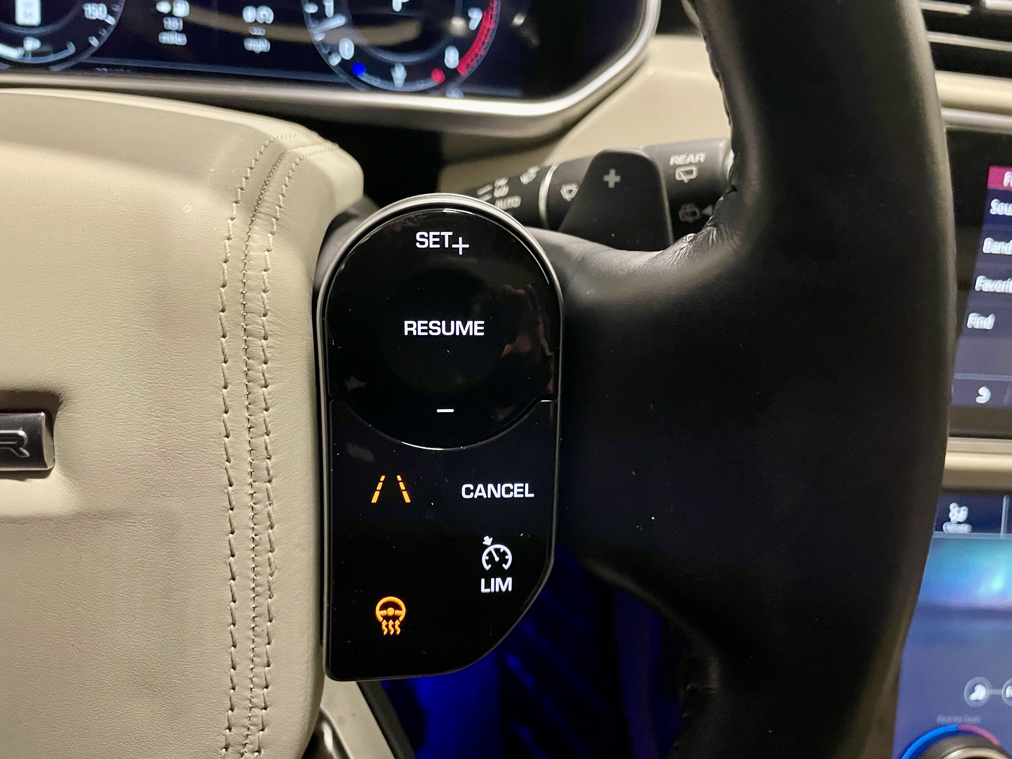 Used 2022 Land Rover Range Rover Westminster Edition image 22