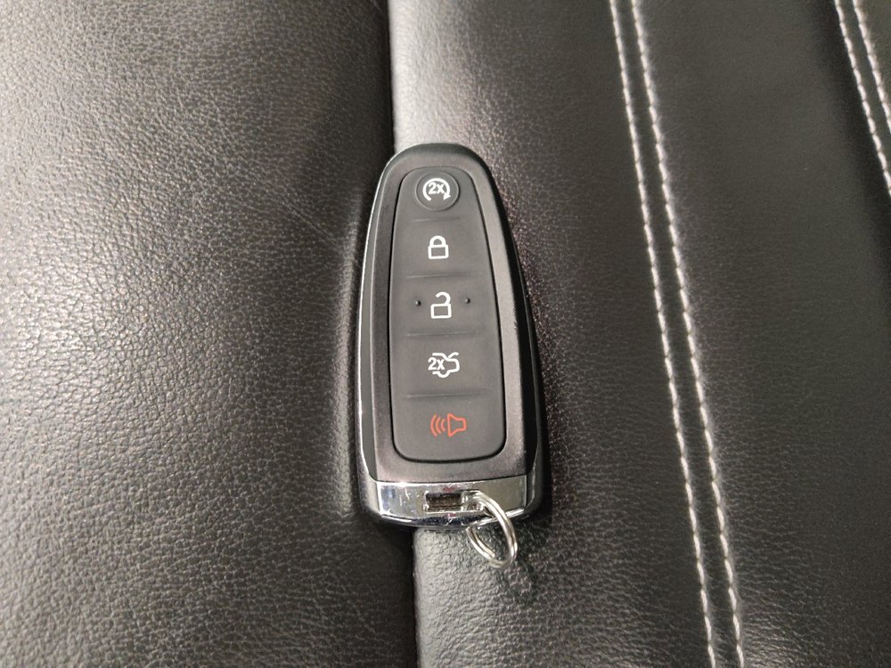 Used 2019 Ford Escape Titanium FWD image 32