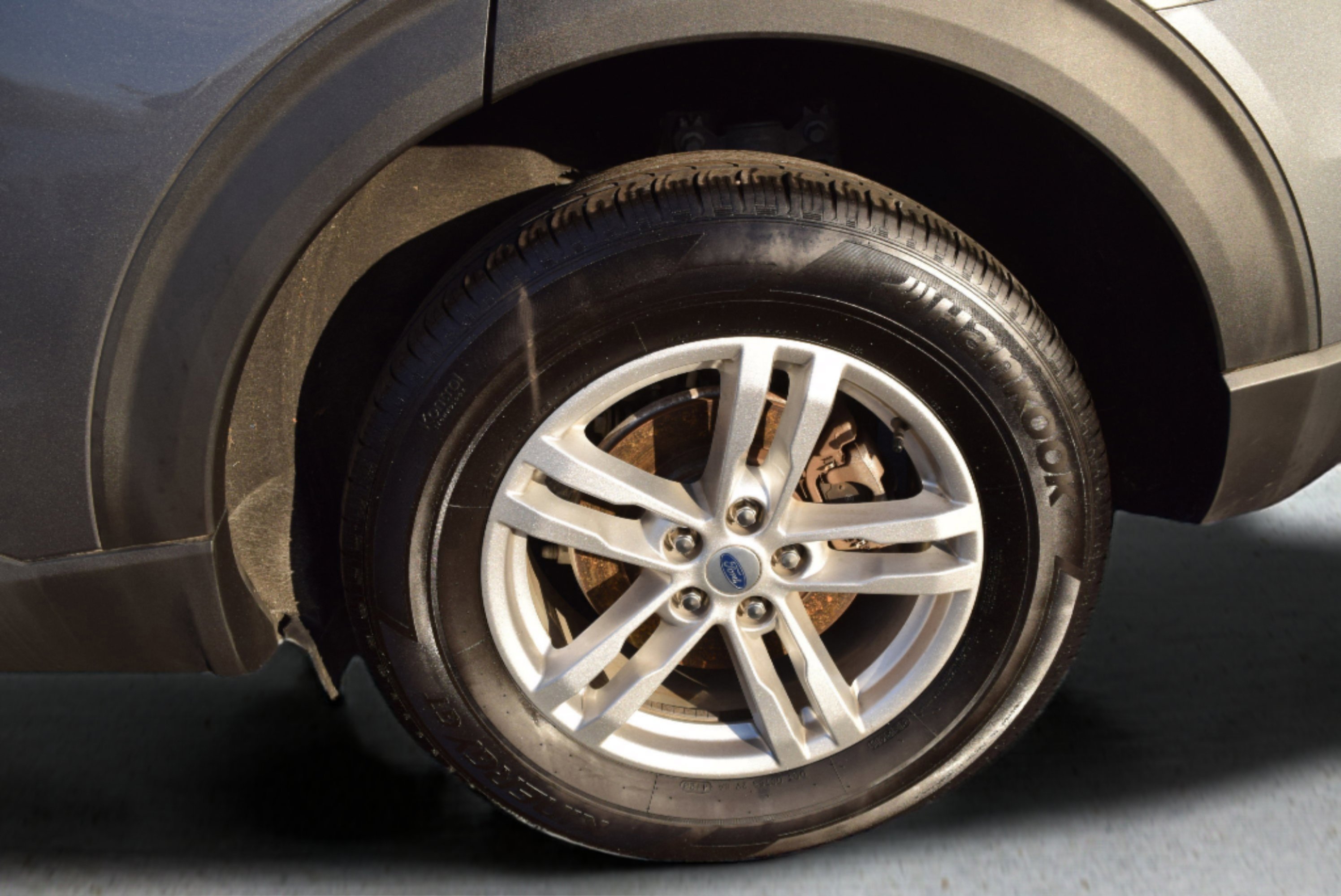 Certified 2023 Ford Explorer XLT image 5