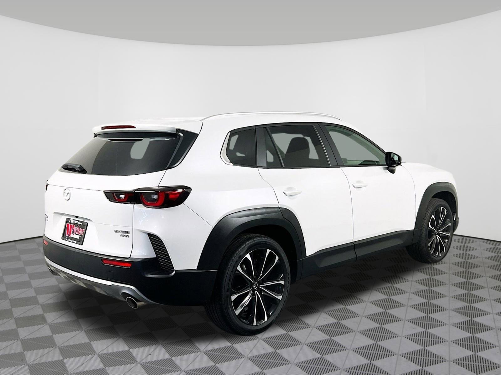 Used 2024 MAZDA CX-50 AWD 2.5 Turbo w/ Cargo Package image 31