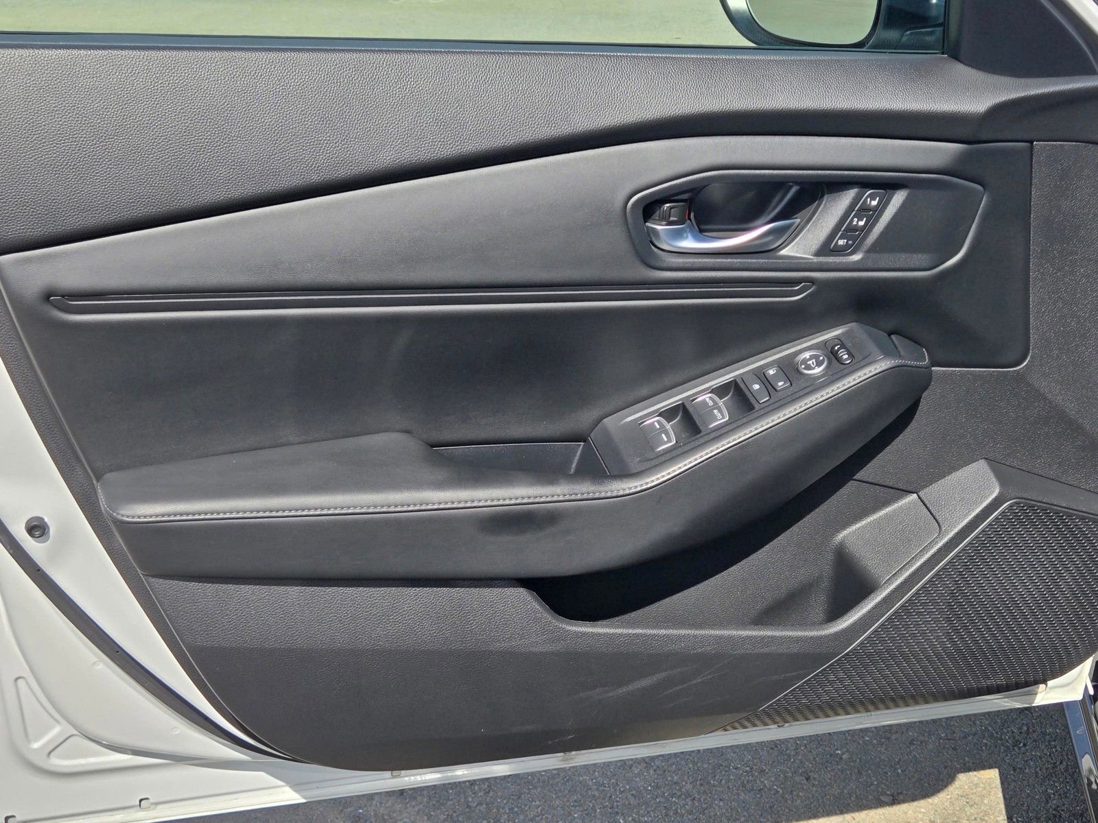 Used 2025 Honda Accord Sport image 16