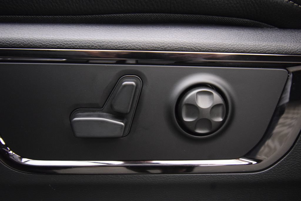 New 2026 RAM 1500 Limited AWD/4WD image 38