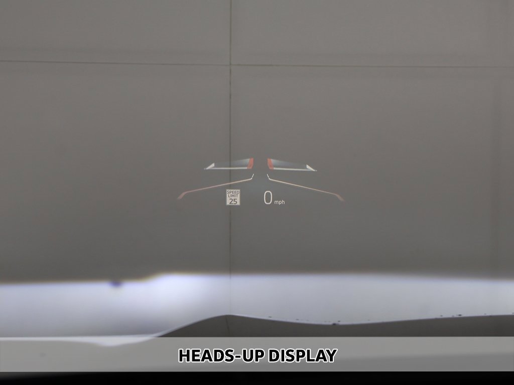 Used 2025 BMW X6 xDrive40i w/ Climate Comfort Package image 6