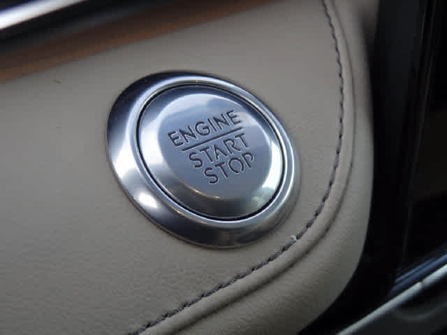 Used 2025 Lincoln Nautilus Reserve AWD/4WD image 18