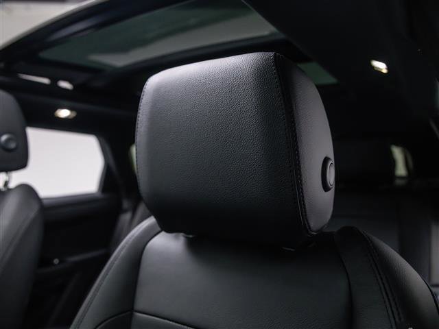 Used 2024 Land Rover Range Rover Evoque S AWD/4WD image 16
