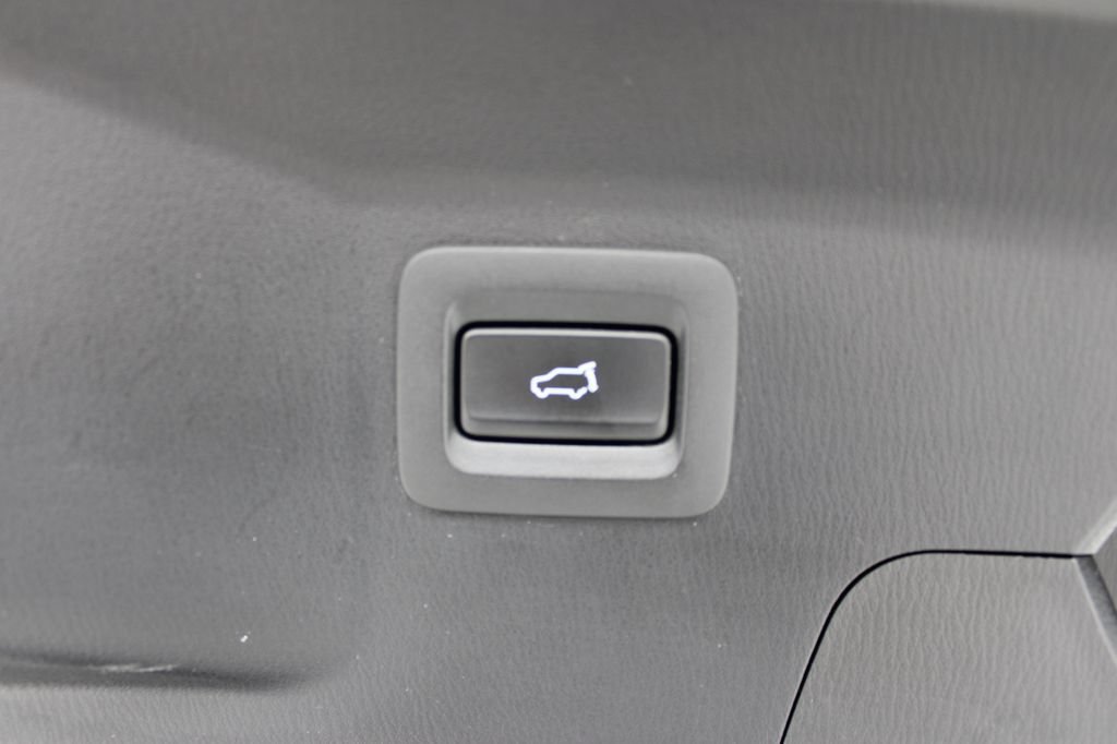 Used 2023 MAZDA CX-9 Signature AWD/4WD image 34