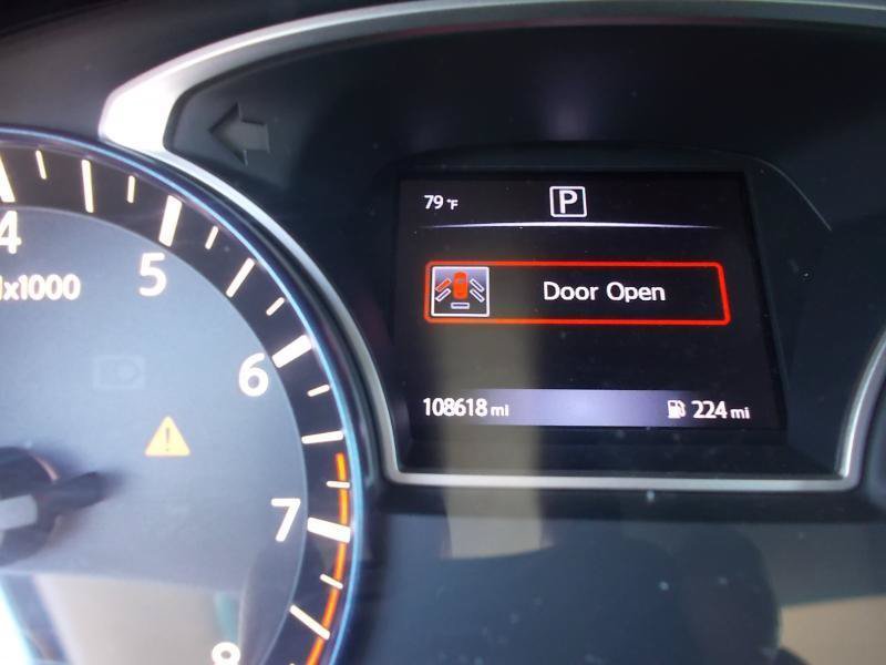 Used 2016 Nissan Altima 2.5 SR w/ LED Appearance Package FWD image 34