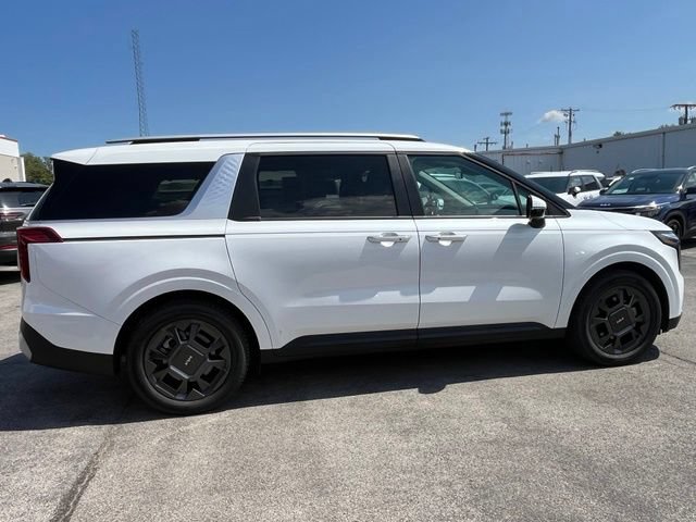 Certified 2025 Kia Carnival EX FWD image 15