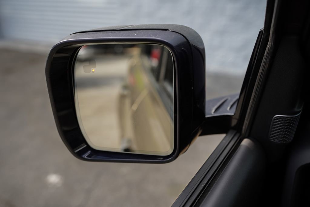 Used 2022 Land Rover Defender 110 X image 36