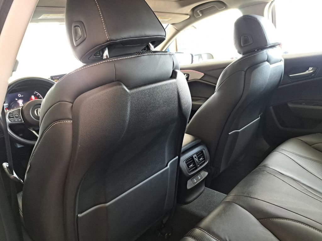 Used 2025 Acura TLX w/ Technology Package image 20