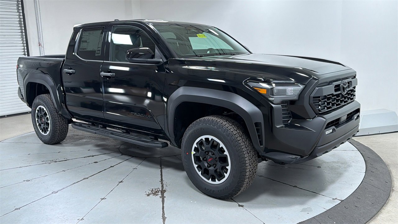 New 2026 Toyota Tacoma TRD Off-Road image 3