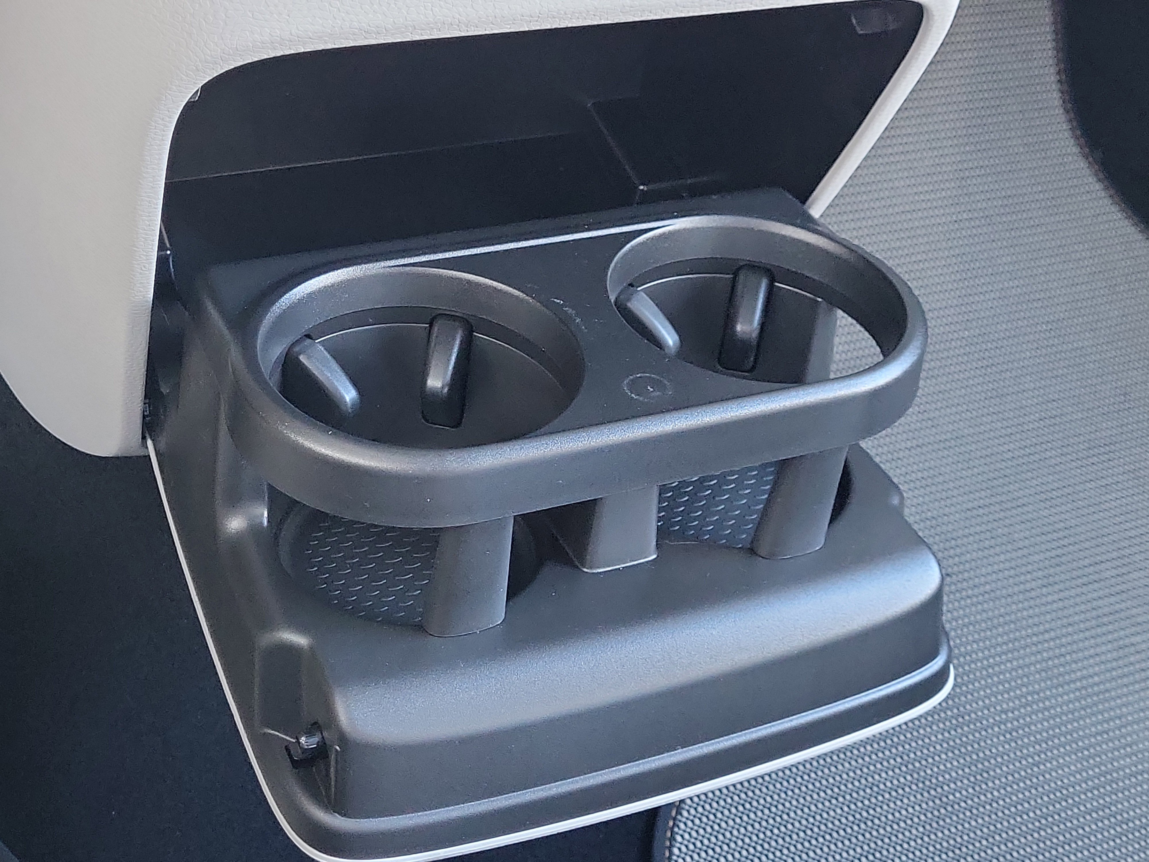 New 2025 Volkswagen ID. Buzz 1st Edition image 33