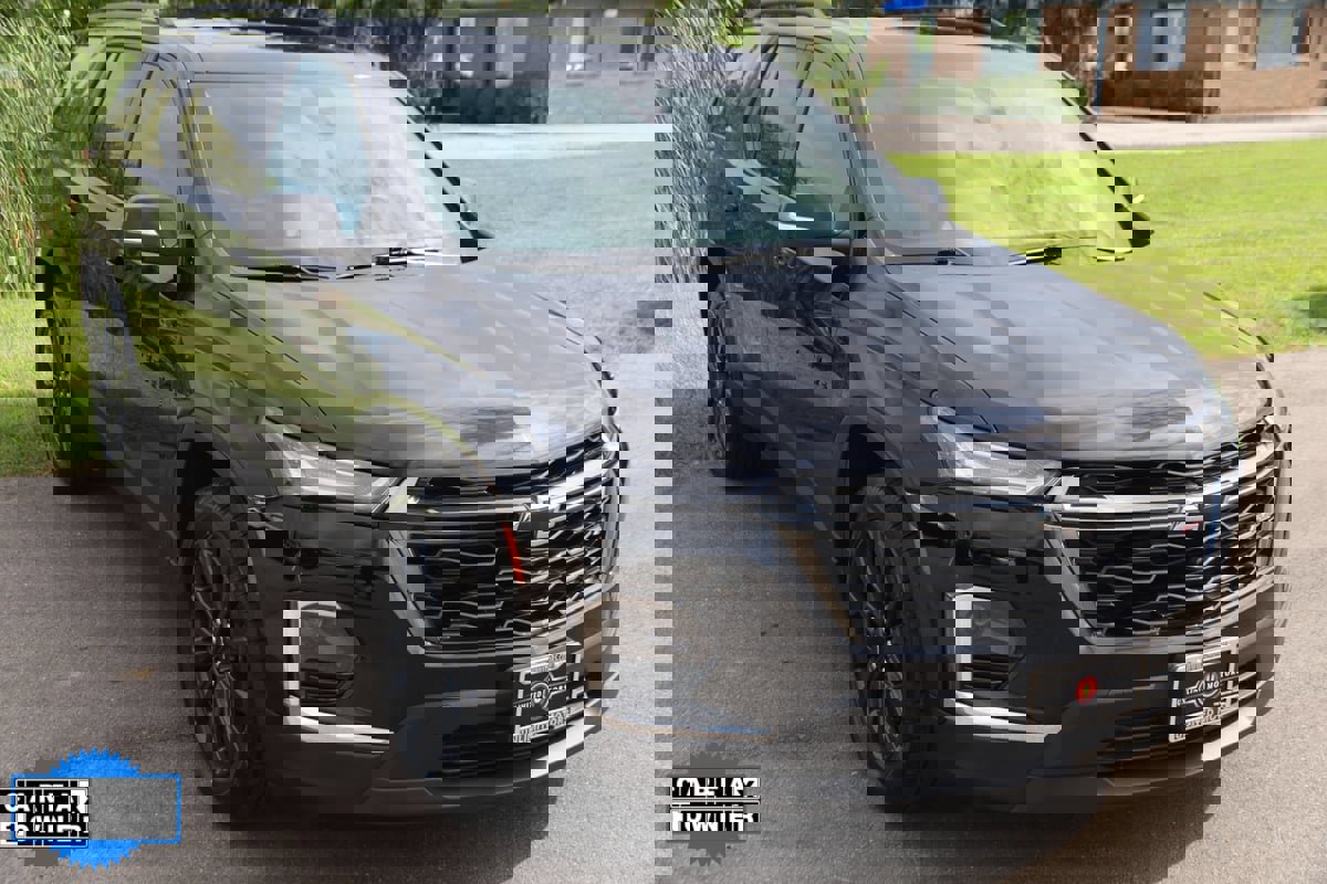 Used 2023 Chevrolet Traverse RS w/ LPO, Floor Liner Package image 51