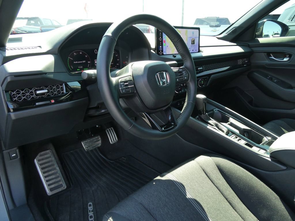 Used 2025 Honda Accord Sport image 20