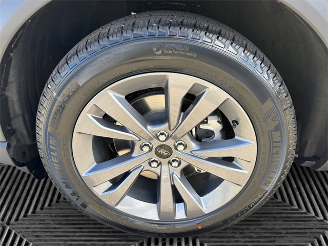 New 2025 Ford Explorer Active w/ Active Comfort Package image 14
