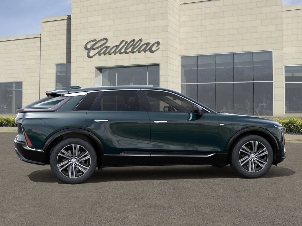 New 2025 Cadillac Lyriq Luxury image 5