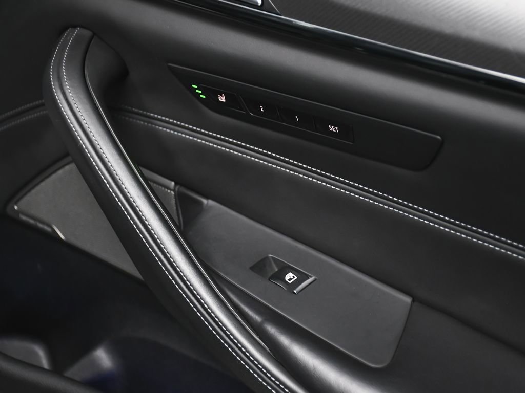 Used 2022 BMW M5 w/ Competition Package AWD/4WD image 21