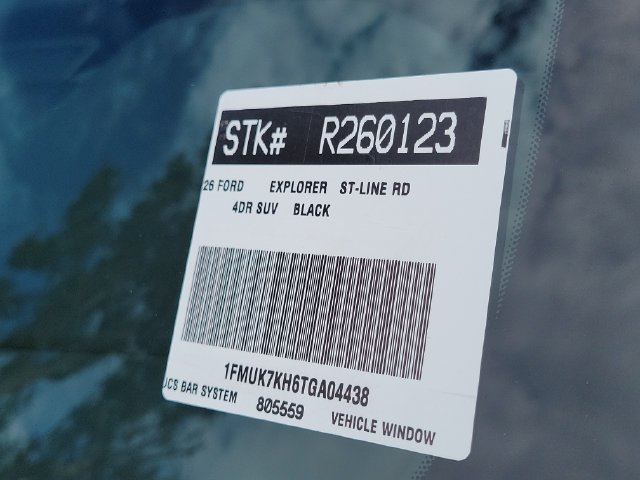 Used 2026 Ford Explorer ST-Line w/ ST-Line Street Pack RWD image 29