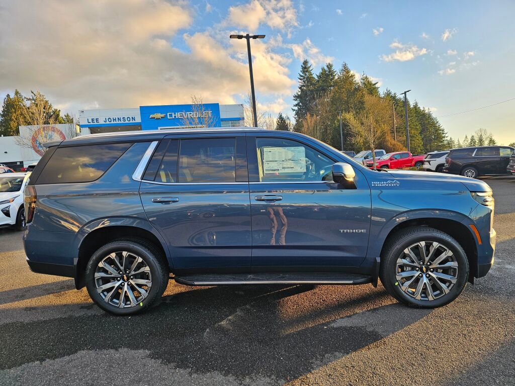 New 2026 Chevrolet Tahoe High Country w/ Sun And Tow Package image 4