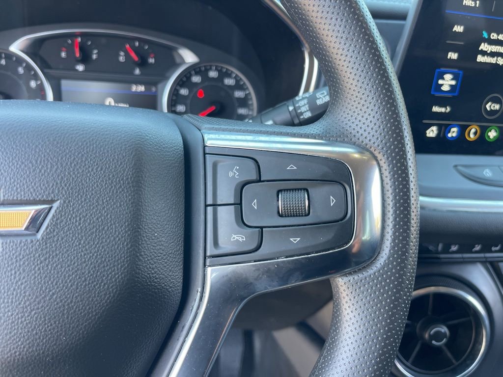 Used 2025 Chevrolet Blazer LT image 17