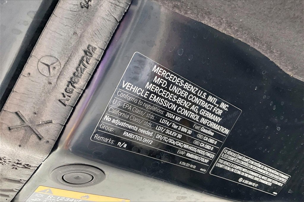 Used 2024 Mercedes-Benz GLS 450 4MATIC image 32