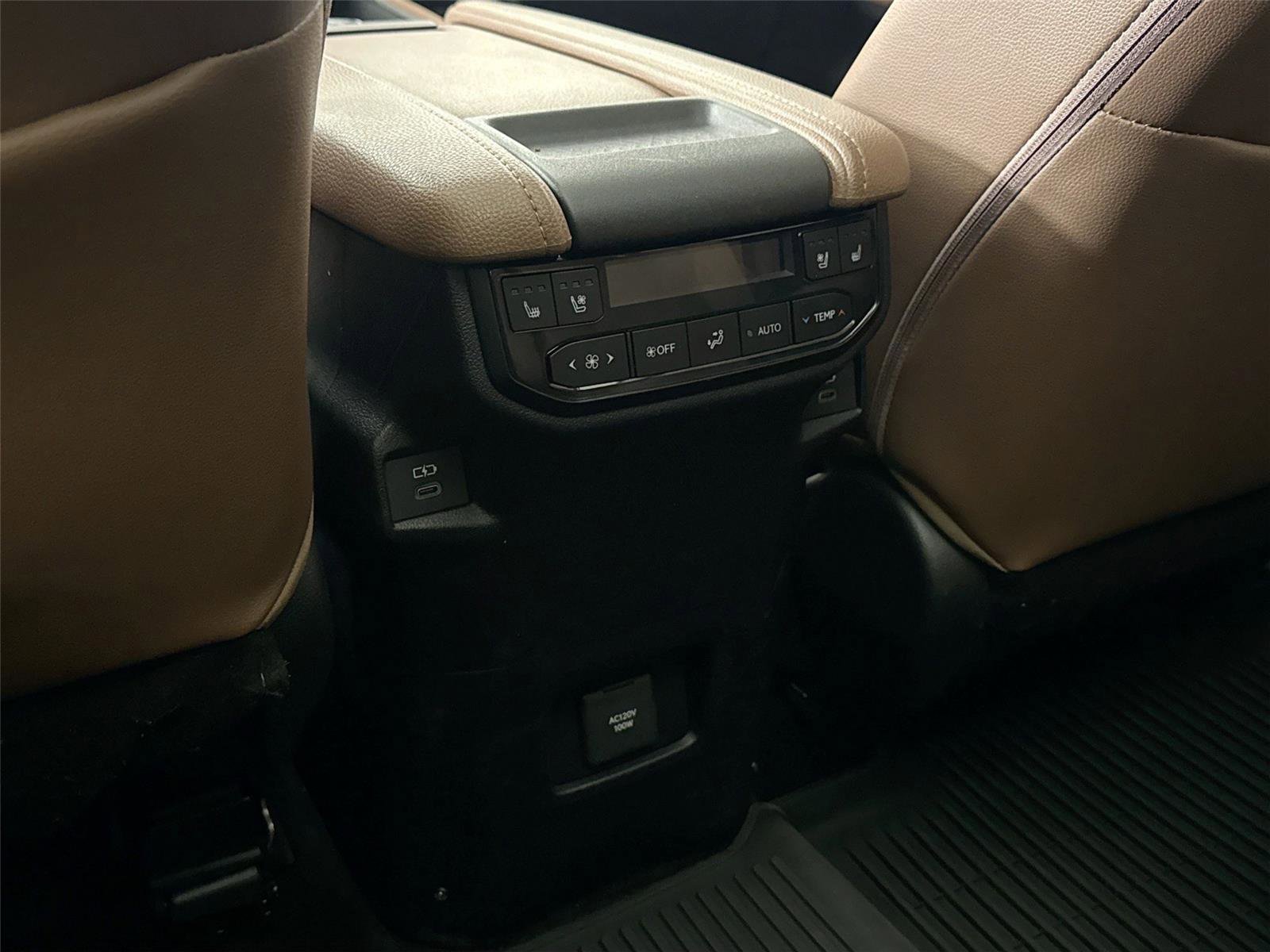 Certified 2026 Toyota Grand Highlander AWD image 35