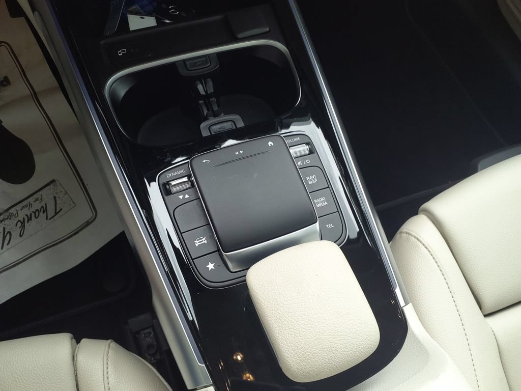 Certified 2023 Mercedes-Benz GLB 250 4MATIC w/ Premium Package image 29