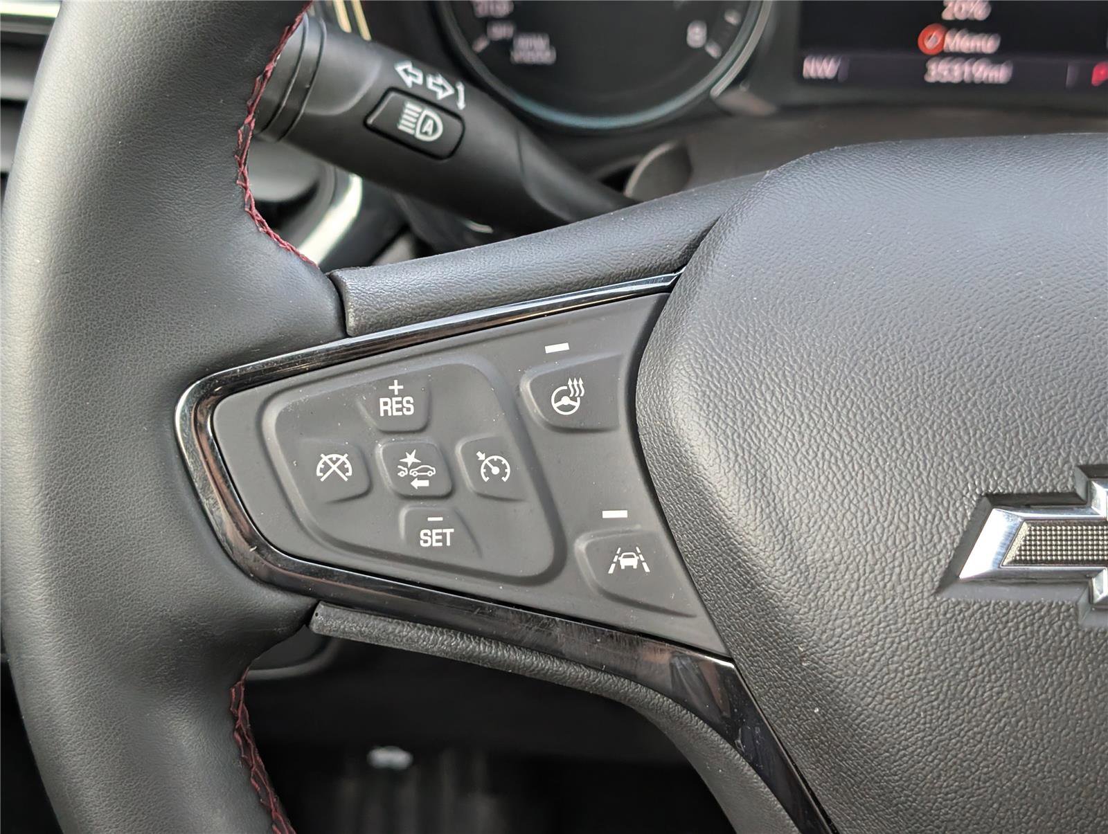 Used 2023 Chevrolet Equinox RS AWD/4WD image 24