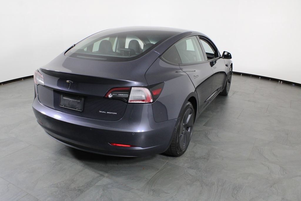 Used 2022 Tesla Model 3 Long Range AWD/4WD image 15