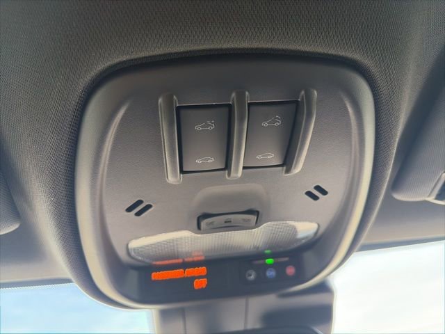 Used 2025 Buick Envista Avenir image 25