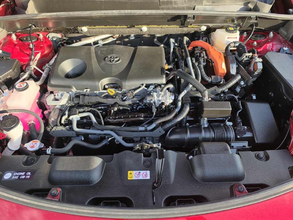 Used 2023 Toyota Venza LE AWD/4WD image 30
