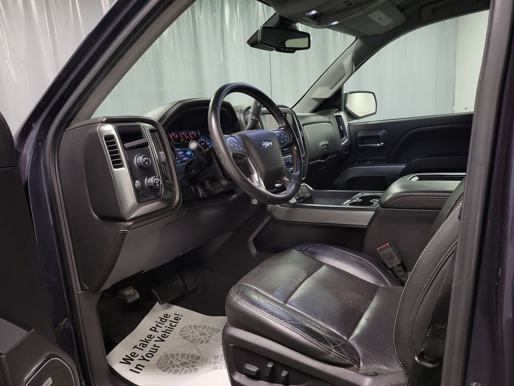 Used 2018 Chevrolet Silverado 1500 LTZ Z71 w/ Centennial Edition image 13