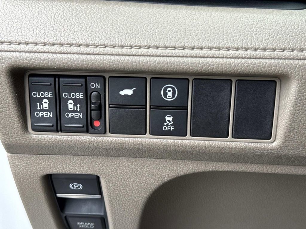 Used 2024 Honda Odyssey EX-L image 45