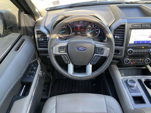 Used 2021 Ford Expedition XLT image 16