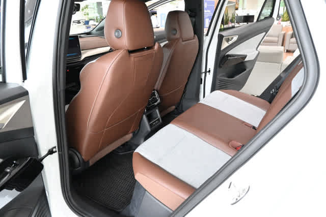 New 2026 Volkswagen ID.4 Pro RWD image 14