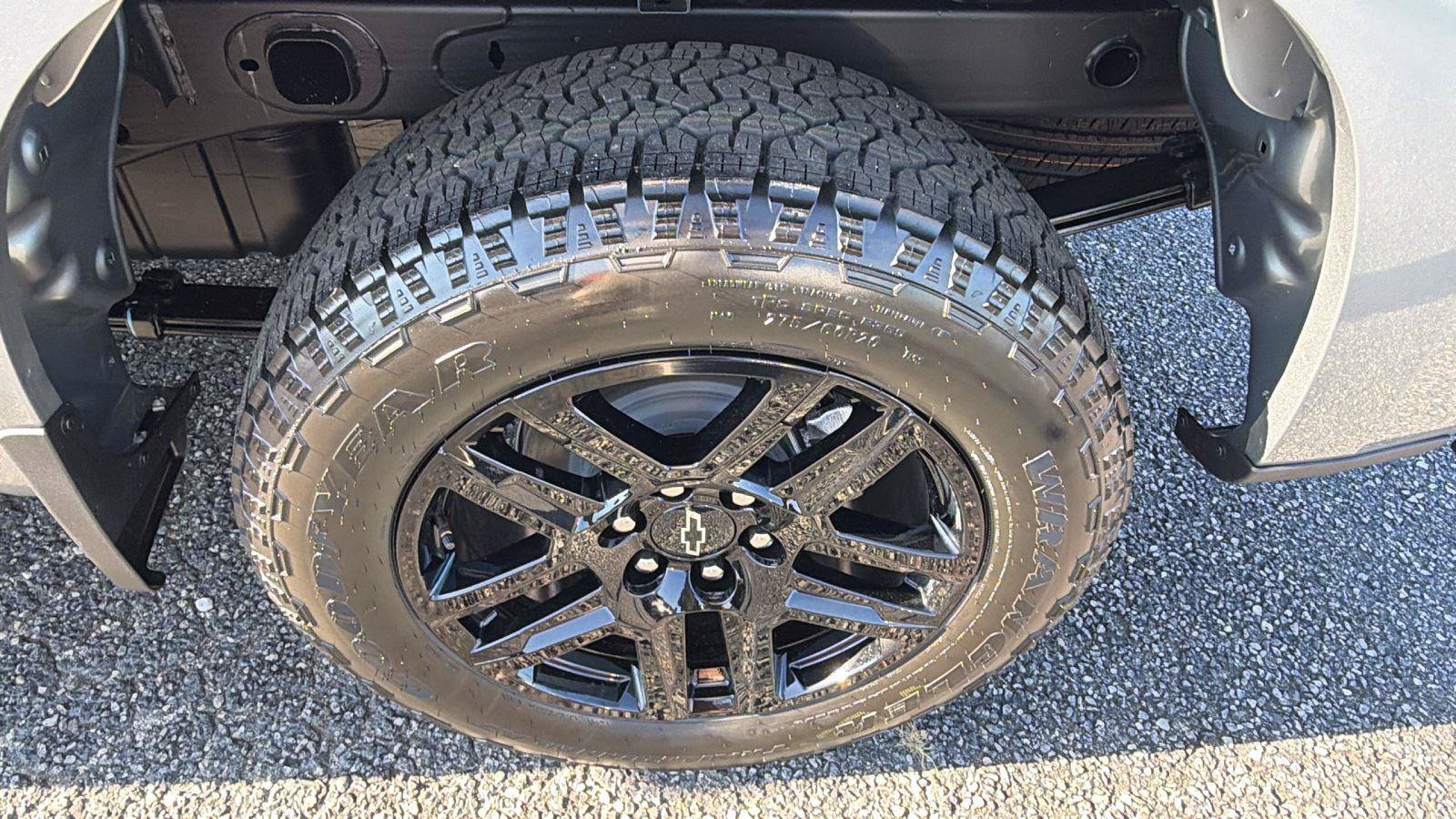 New 2026 Chevrolet Silverado 1500 RST w/ RST Select Package AWD/4WD image 11