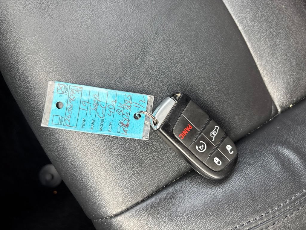 Used 2019 Jeep Grand Cherokee Limited w/ Trailer Tow Group IV AWD/4WD image 35