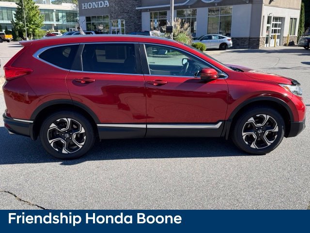Used 2019 Honda CR-V Touring image 4