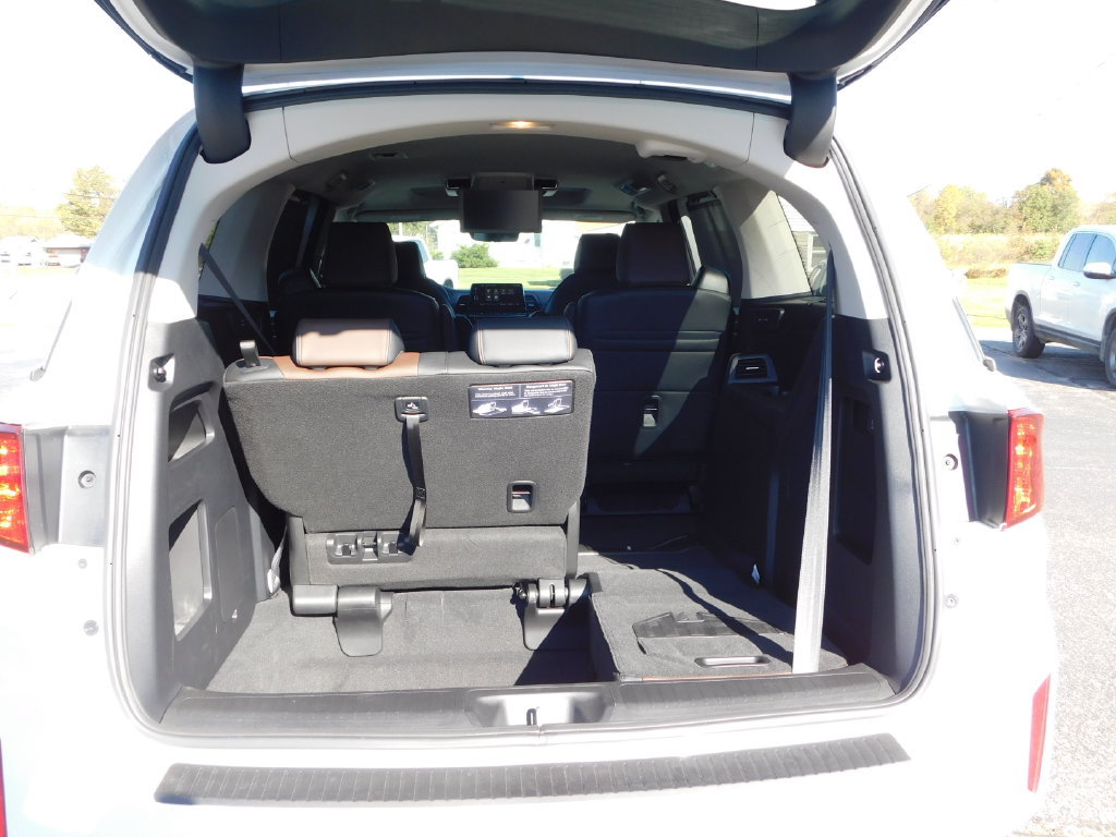 New 2027 Honda Odyssey Elite image 29