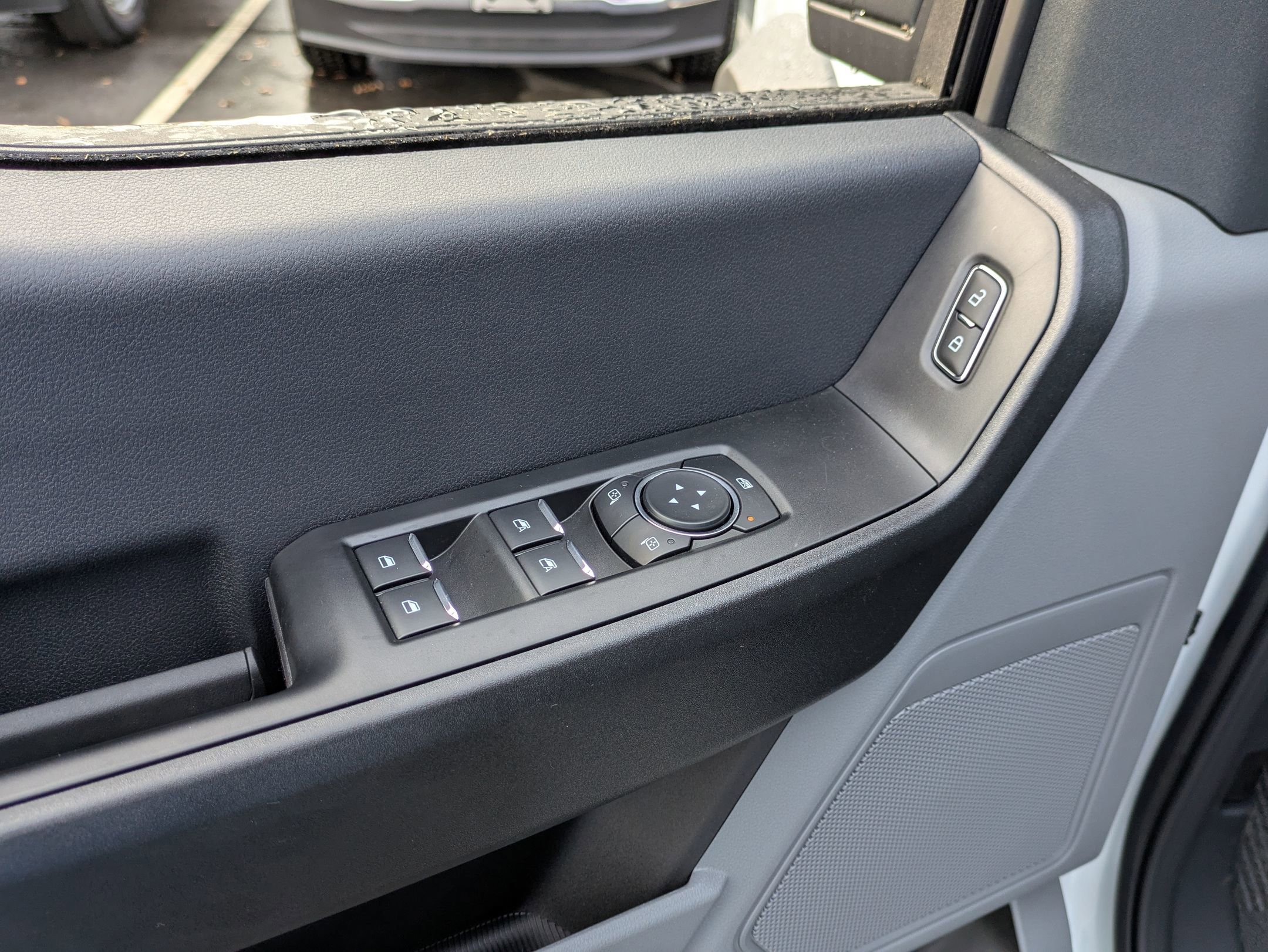 New 2026 Ford F550 4x4 Supercab Super Duty image 14