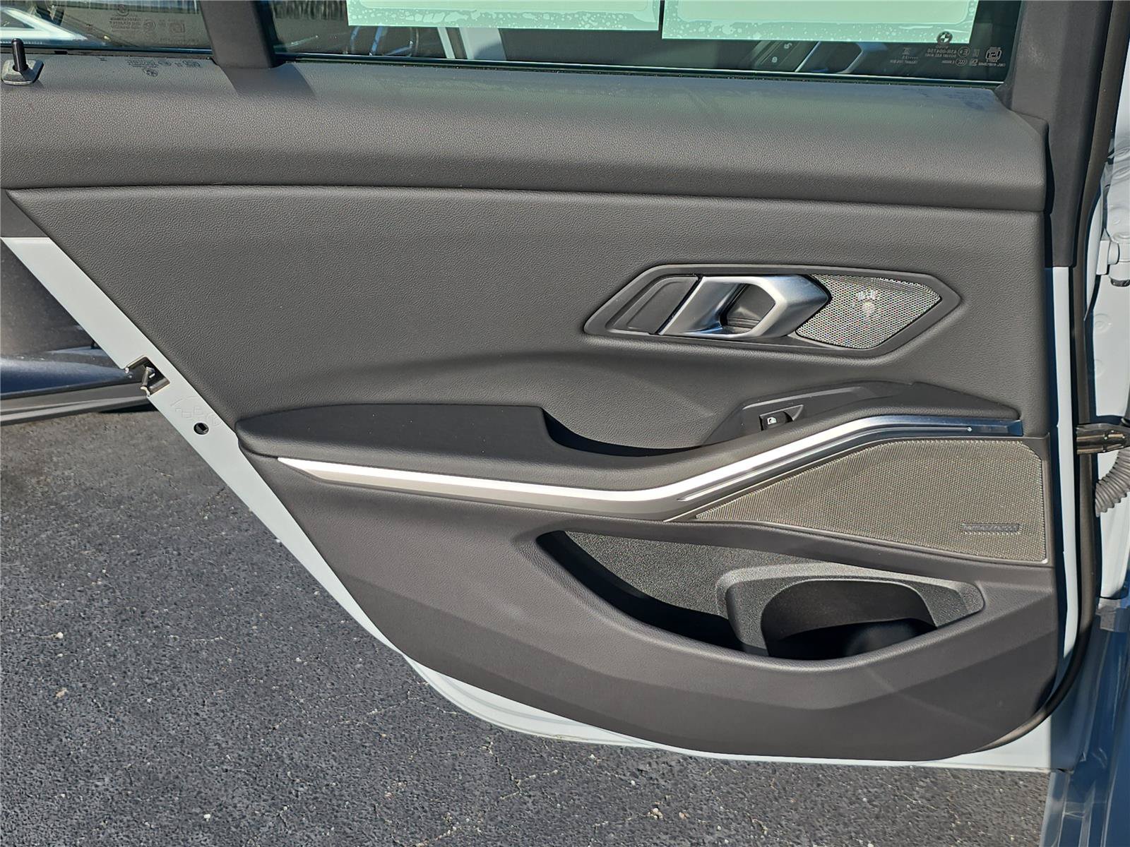 Used 2025 BMW M340i RWD image 8
