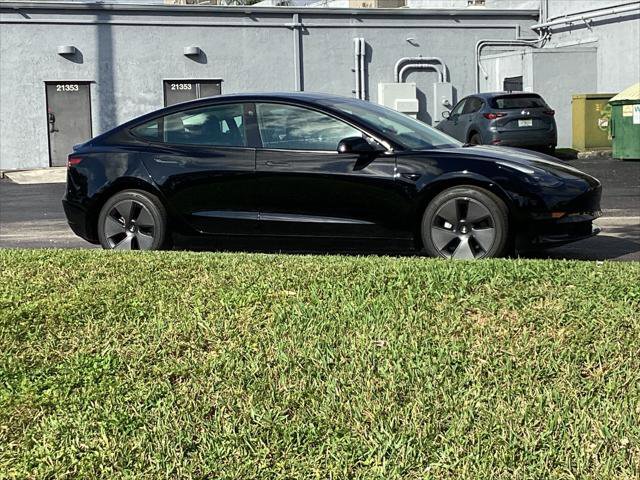 Used 2023 Tesla Model 3 Standard Range RWD image 12