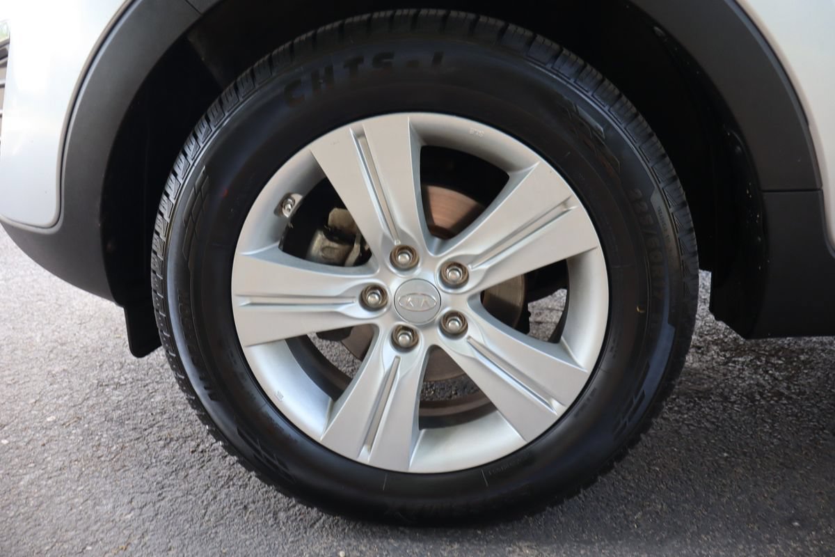 Used 2011 Kia Sportage LX w/ Convenience Pkg FWD image 41