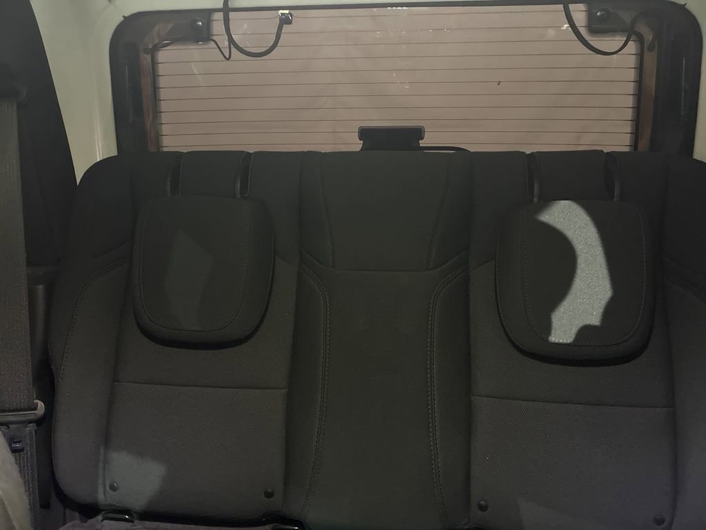 Used 2021 Jeep Wrangler Sport AWD/4WD image 11