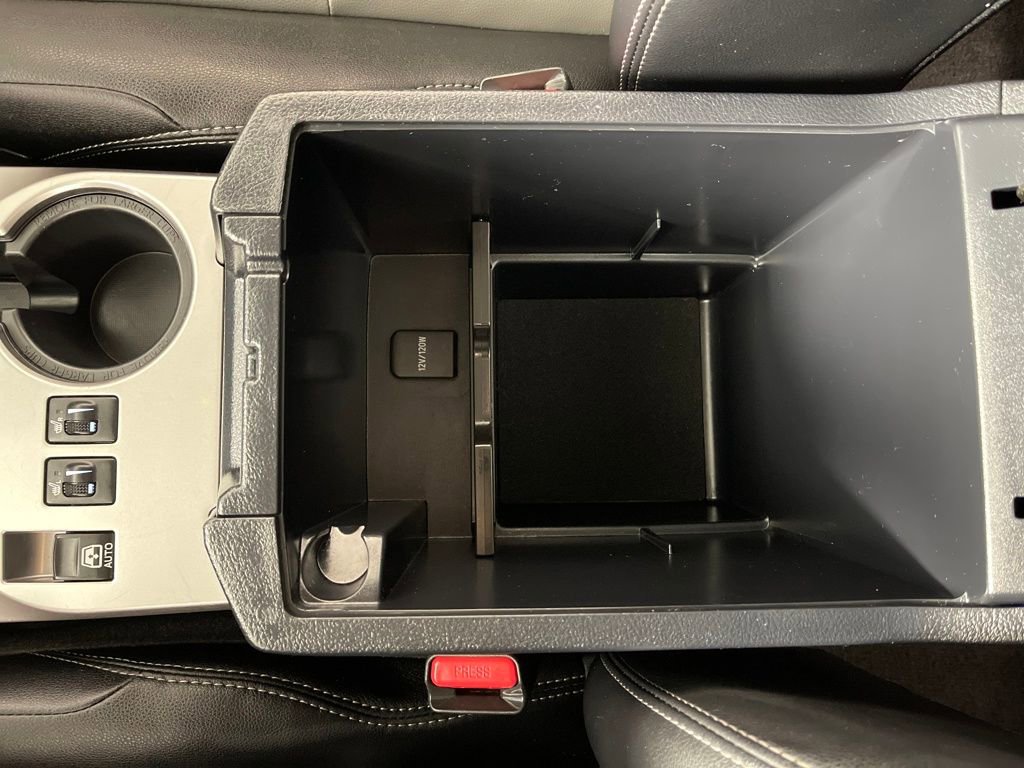 Certified 2022 Toyota 4Runner SR5 Premium w/ Moonroof Package image 23